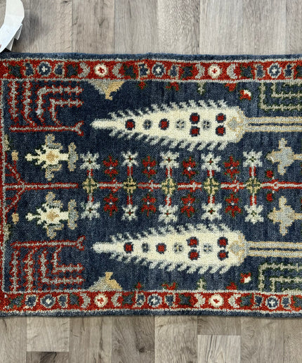 2'x2'11" Oriental Hand-knotted Rug