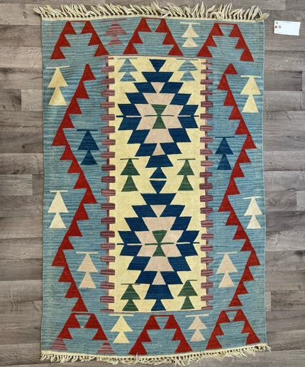 3'7"x5'5" Turkish Kilim Rug