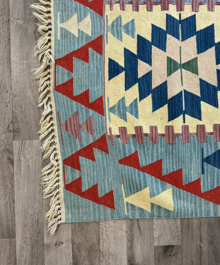 3'7"x5'5" Turkish Kilim Rug