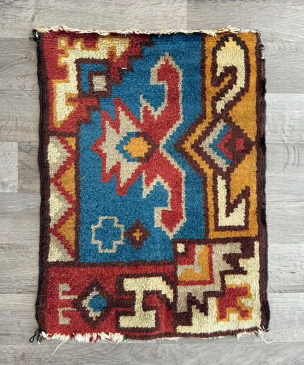 1'6" x 2'2" Vintage Hand-Woven Native American Wool Rug