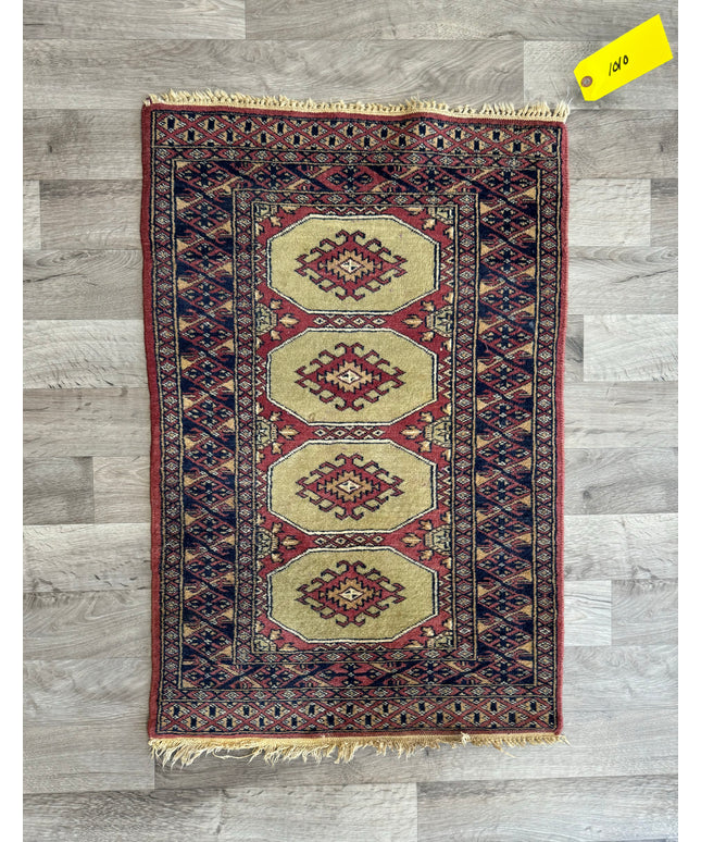 2'x3' Yalamah Persian Rug