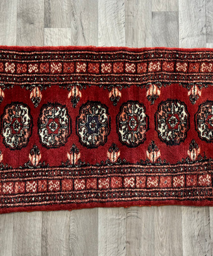 2'x4'9" Bokhara Rug