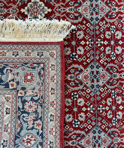 4'2"x6'5" Persian Yazd Rug