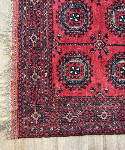 4' x 6'3" Vintage Hand-knotted Wool Oriental Rug