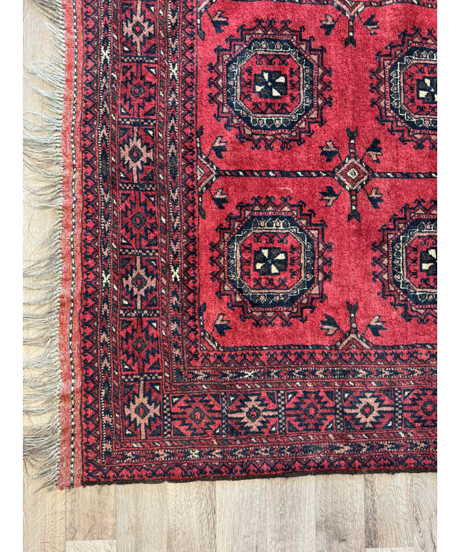 4' x 6'3" Vintage Hand-knotted Wool Oriental Rug