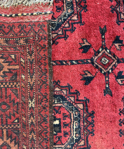 4' x 6'3" Vintage Hand-knotted Wool Oriental Rug