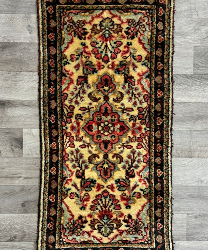 1'7"x3'4" Hand-Knotted Oriental Rug