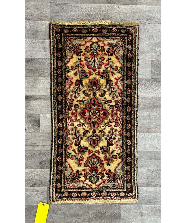 1'7"x3'4" Hand-Knotted Oriental Rug