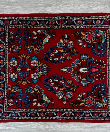 2'2"x2'6" Persian Sarouk Rug