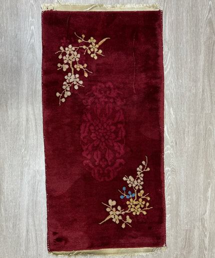 2'x4' Vintage Art Decorative Rug