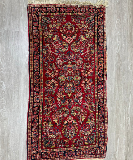 2'6"x4'10" Persian Sarouk Rug