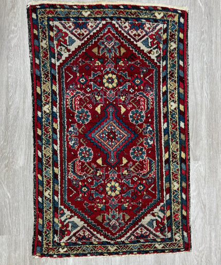 2'5"x3'10" Handmade Persian Hamadan Rug